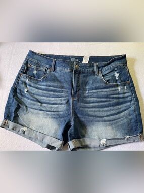 Time and Tru Blue Washed Distressed Rolled-Hem Jean Shorts